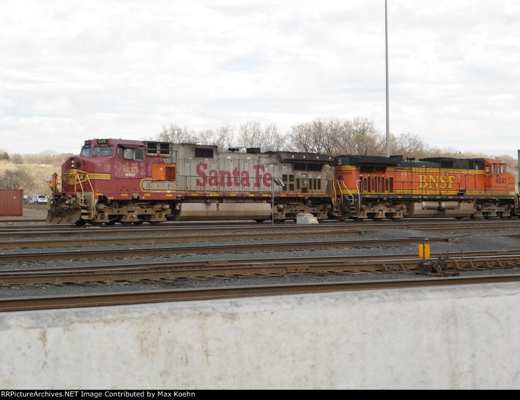 BNSF 635